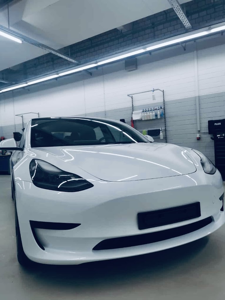 Elektrofahrzeug Aufbereitung - Spezialbehandlung